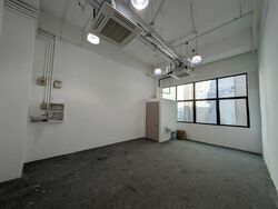 Hexacube (D14), Office #586026621